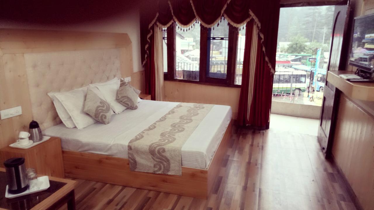 Hotel Highway Inn Manāli Eksteriør bilde